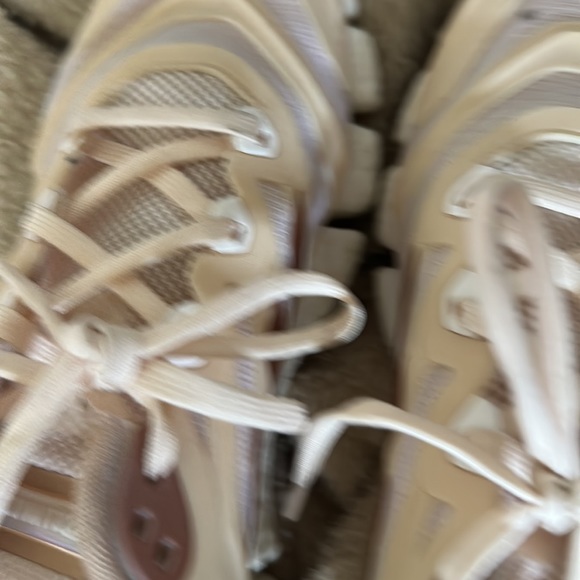 Adidas sneakers - Picture 4 of 5